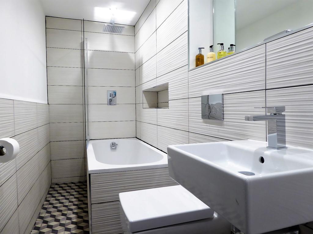 לידס Stables At The Coach House Apartments מראה חיצוני תמונה